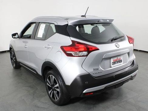 Certified 2020 Nissan Kicks SR image 4