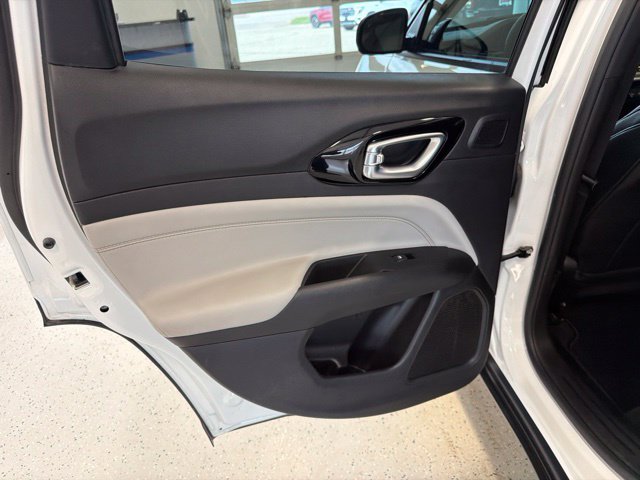 Used 2023 Jeep Compass Limited w/ Sun and Sound Group AWD/4WD image 42