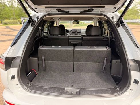 Used 2025 Mitsubishi Outlander SE FWD image 12