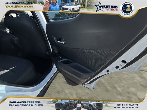 Used 2019 Toyota C-HR LE image 27