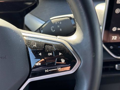 Used 2025 Volkswagen ID. Buzz Pro S image 19