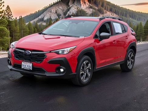 Certified 2025 Subaru Crosstrek 2.0i Premium AWD/4WD image 4