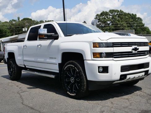 Used 2017 Chevrolet Silverado 2500 LTZ w/ Duramax Plus Package AWD/4WD image 11