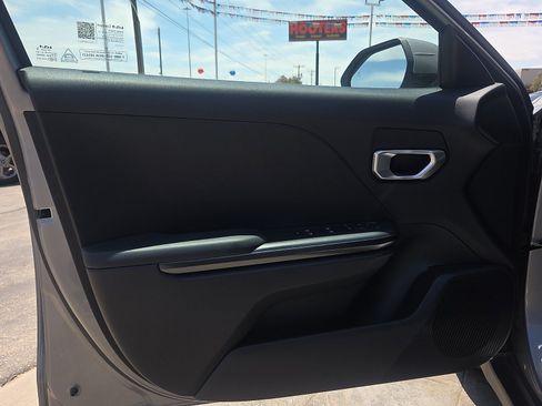 Used 2026 Kia K4 FWD image 8