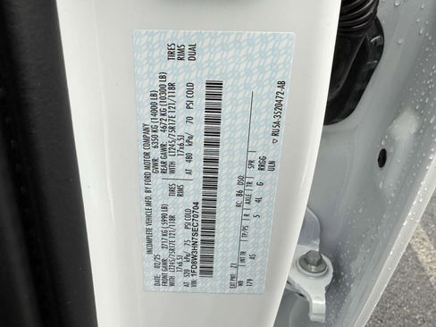 New 2025 Ford F350 XL w/ XL Chrome Package image 20