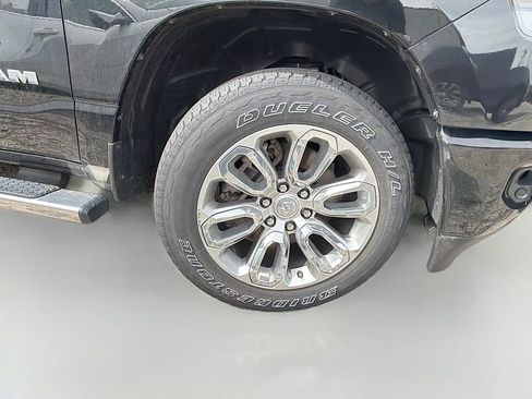 Used 2023 RAM 1500 Laramie AWD/4WD image 9