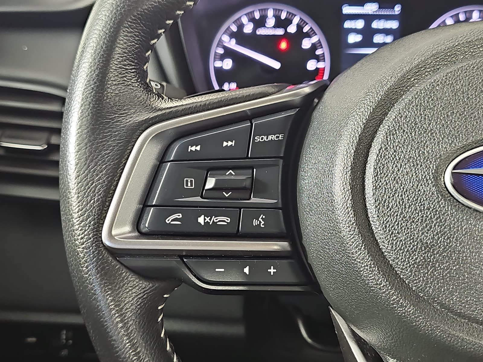 Used 2024 Subaru Legacy Premium AWD/4WD image 15