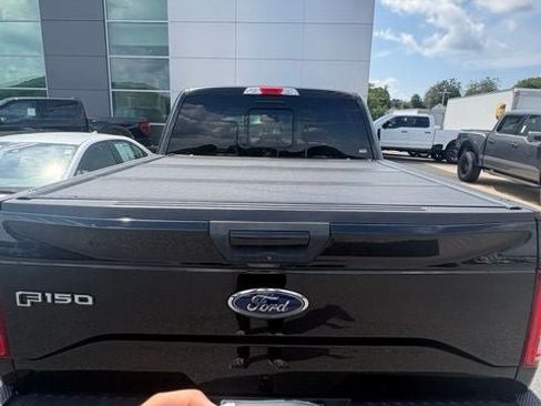 Used 2015 Ford F150 XLT w/ Equipment Group 302A Luxury AWD/4WD image 9
