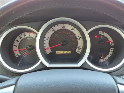 Used 2013 Toyota Tacoma 4x4 Double Cab w/ TRD Sport Pkg image 10