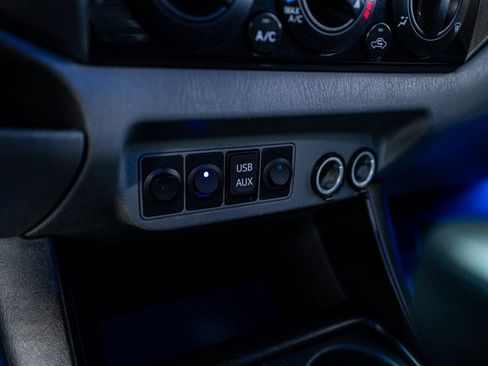 Used 2014 Toyota Tacoma 4x4 Double Cab image 49