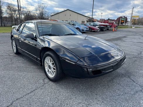 Used 1987 Pontiac Fiero GT image 8