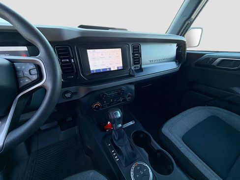 Used 2022 Ford Bronco 4-Door image 25