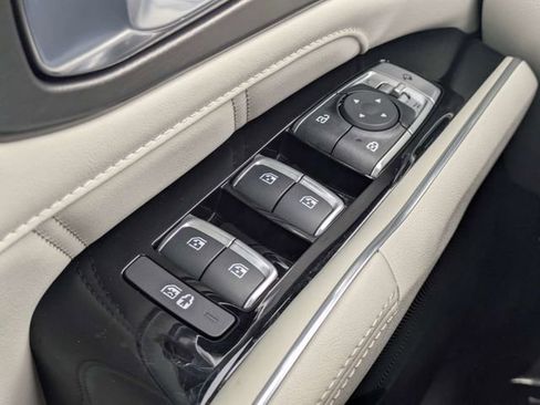 Used 2022 Kia Sorento SX image 22