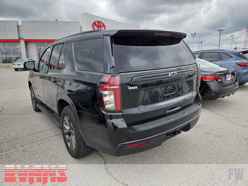 Used 2023 Chevrolet Tahoe Z71 w/ Luxury Package AWD/4WD image 4
