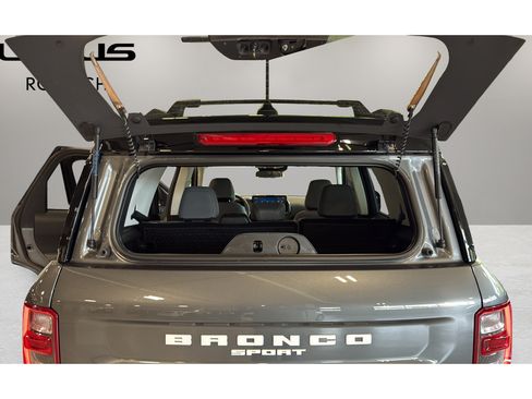 Used 2025 Ford Bronco Sport Badlands w/ Sasquatch Badlands Package AWD/4WD image 21
