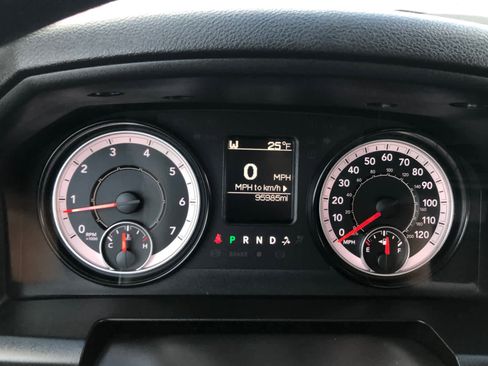 Used 2022 RAM 1500 Tradesman w/ Chrome Plus Package image 10