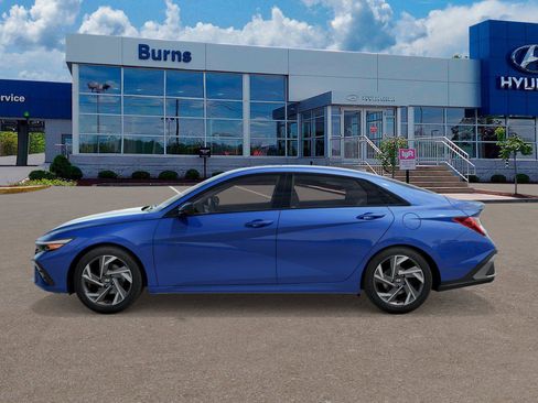 New 2026 Hyundai Elantra SEL Sport Premium FWD image 3