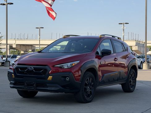 Used 2024 Subaru Crosstrek 2.5i Wilderness AWD/4WD image 4