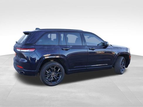 Used 2023 Jeep Grand Cherokee 30th Anniversary AWD/4WD image 4