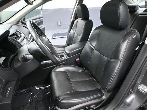 Used 2016 Nissan Altima 2.5 SL w/ Moonroof Package image 19