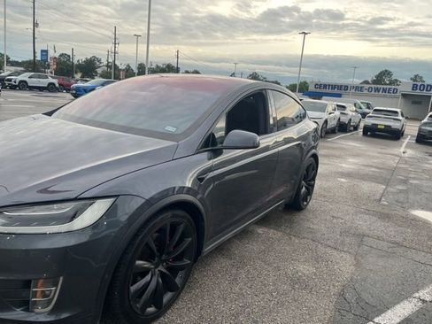Used 2018 Tesla Model X P100D AWD/4WD image 4
