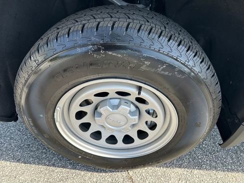 New 2025 GMC Sierra 1500 Pro w/ Pro Value Package image 15