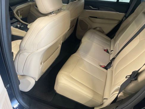 Used 2024 Jeep Grand Cherokee Limited w/ Trailer Tow Package image 13