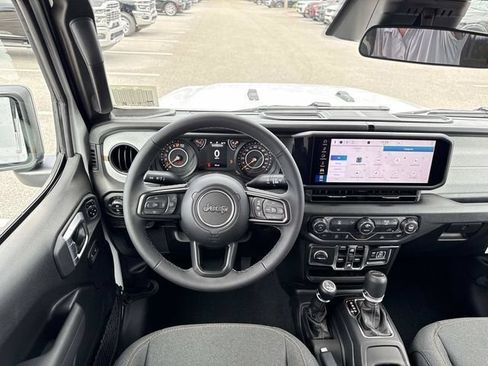 New 2026 Jeep Gladiator Sport AWD/4WD image 13