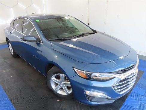 Used 2024 Chevrolet Malibu LS FWD image 5