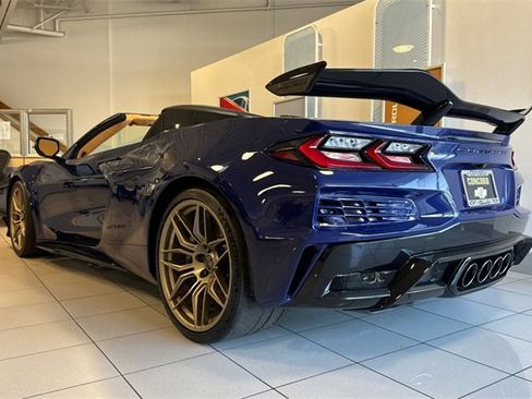 New 2025 Chevrolet Corvette Z06 w/ Z07 Performance Package image 5
