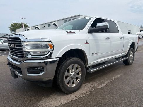 Used 2021 RAM 2500 Laramie AWD/4WD image 9