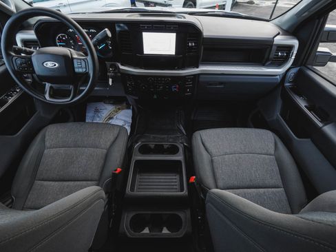 Used 2024 Ford F350 XL w/ Snow Plow/Camper Package image 39