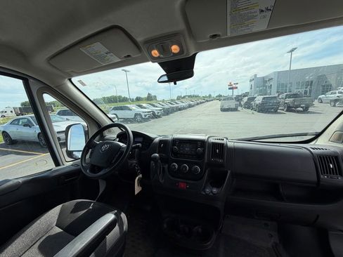 Used 2017 RAM ProMaster 1500 w/ Mopar Trailer Tow Group FWD image 5