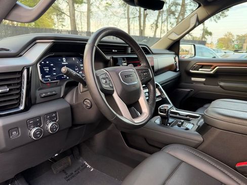 Used 2023 GMC Sierra 1500 Denali w/ Technology Package image 8