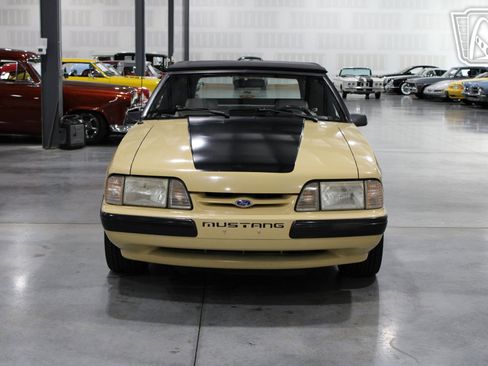 Used 1987 Ford Mustang LX RWD image 27