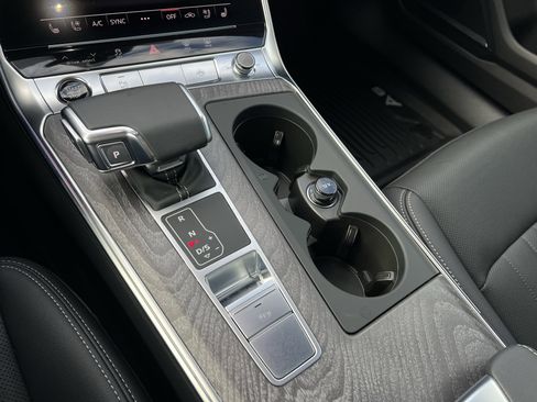 Used 2025 Audi A6 3.0T Premium w/ Convenience Plus Package image 18