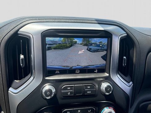 Used 2021 GMC Sierra 1500 SLT AWD/4WD image 24