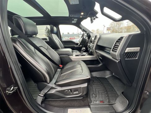 Used 2018 Ford F150 Platinum w/ Technology Package image 29