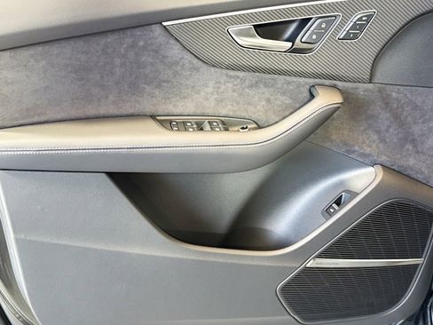New 2026 Audi SQ7 Premium Plus image 15