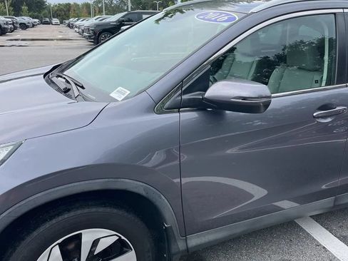 Used 2016 Honda CR-V Touring image 2