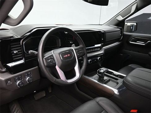 Used 2023 GMC Sierra 1500 SLT w/ SLT Premium Package image 10