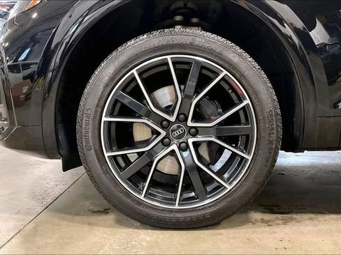 Certified 2023 Audi SQ5 Prestige w/ Prestige Package AWD/4WD image 9
