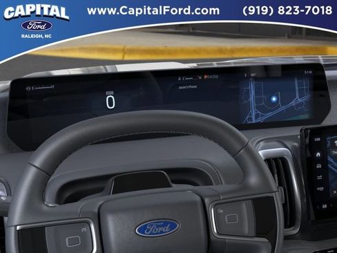 New 2025 Ford Expedition Platinum w/ Driver's Package AWD/4WD image 13