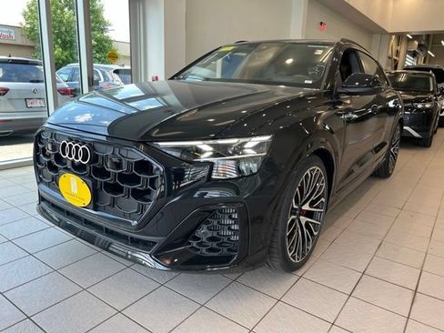 New 2026 Audi SQ8 Prestige AWD/4WD image 3