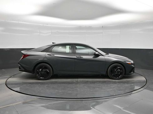 New 2026 Hyundai Elantra Sport FWD image 9