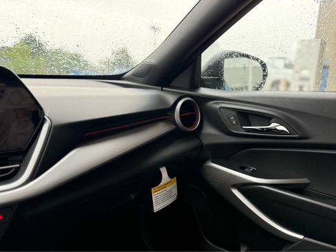 New 2025 Chevrolet Trax RS w/ Driver Confidence Package image 30