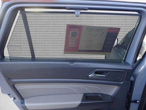 Used 2022 Volkswagen Atlas Cross Sport SEL Premium R-Line image 12