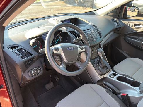 Used 2014 Ford Escape SE FWD image 19