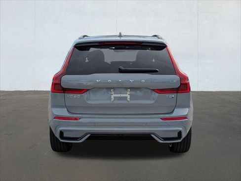New 2026 Volvo XC60 T8 Ultra w/ Protection Package Premier image 5