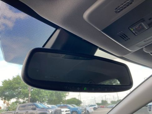 Used 2024 Toyota Camry XLE image 24